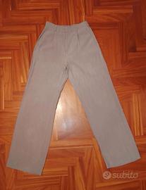 Pantaloni Stradivarius grigi