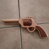 pistola in legno spara elastico
