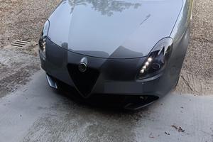 auto molto bella 