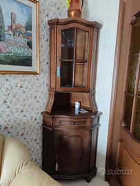 Mobile vetrinetta angolare