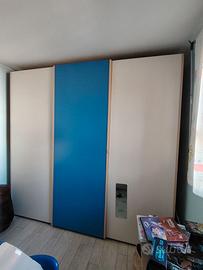 Armadio a 3 ante scorrevoli