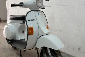 Vespa HP4 - 1995