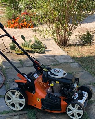 Attrezzatura da giardino