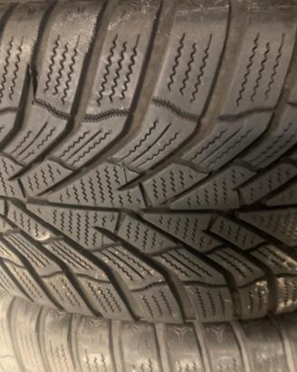 KUMHO invernali 225/45r 17