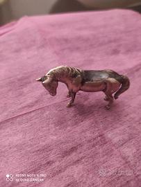 cavallo in argento