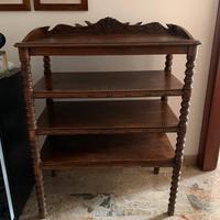 Etagere in legno