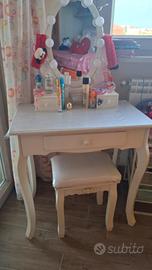 CONSOLLE TRUCCO BAMBINA 