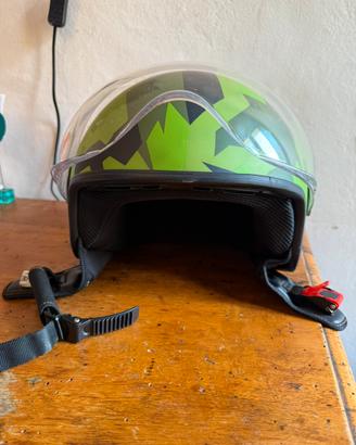 Casco jet con visiera