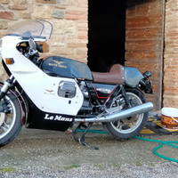 Moto Guzzi le mans cafè racer