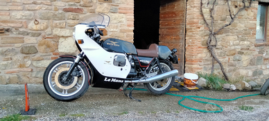Moto Guzzi le mans cafè racer