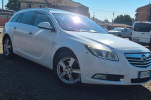 Opel insignia sports tourer