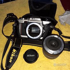 Macchina fotografica Nikon F10
