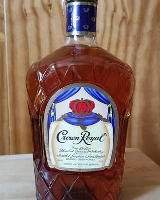 Whisky Crown Royal 1982 - Formato 1,7 L con Box