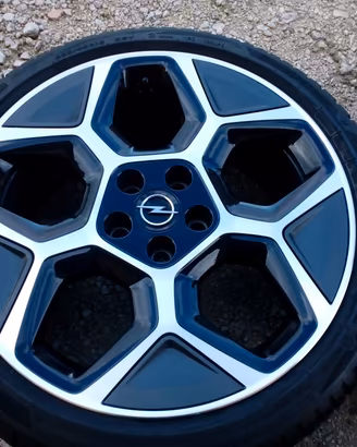 cerchi e gomme 18 originali opel 