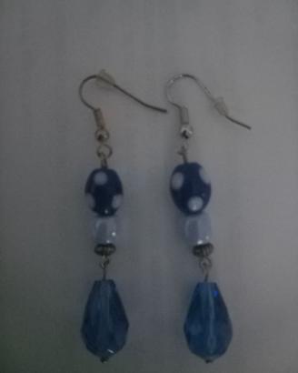 ORECCHINI PENDENTI BLU-AZZURRO