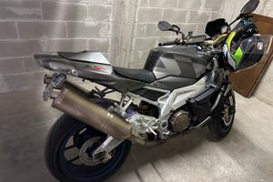 Aprilia tuono 1000 r