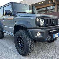 Suzuki Jimny 1.5 5MT Top