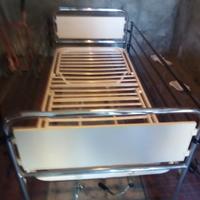 letto ospedaliero 