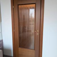4 Porte Interne in Legno con maniglie e telai