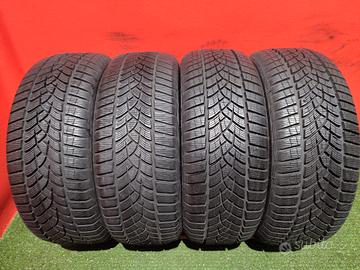 215 55 17 Gomme Invernali 2021 GoodYear 215 55 R17