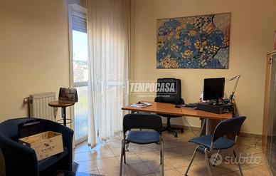 LUMINOSO 5 VANI CON GARAGE