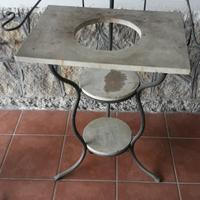 Lavandino o toilette antico 