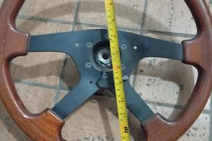 volante auto in legno..