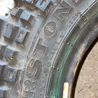 Gomme tacchettate suzuki samurai