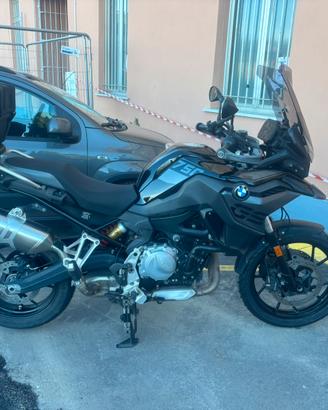 BMW 750GS.