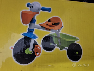 Triciclo chicco pellicano