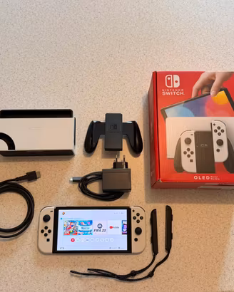 Nintendo Switch OLED -Come nuova usata meno di 12