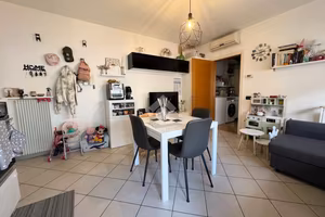 2 LOCALI A MIRANO