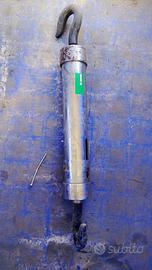 Bilancia a molla sospesa