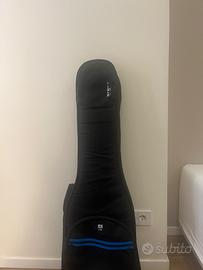 Custodia morbida per basso elettrico