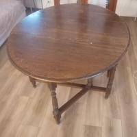 Tavolo ovale richiudibile in ciliegio