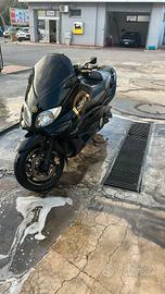 Moto t max