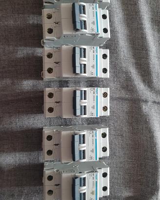 Interruttore Magnetotermico Hager MY206 C6