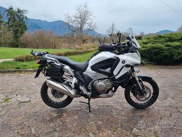 Honda VFR 1200 X Crosstourer