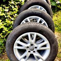 Gomme invernali Kleber 235/55/R17 con cerchi Audi