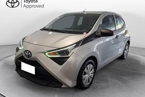 Toyota Aygo 5p 1.0 x-business 72cv
