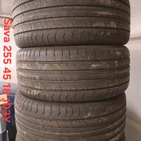 3 Sava 255 45 18 103Y estive 