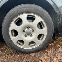 Cerchi e gomme 16 per audi A3 invernali