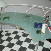 Scrivania curva in vetro temperato design