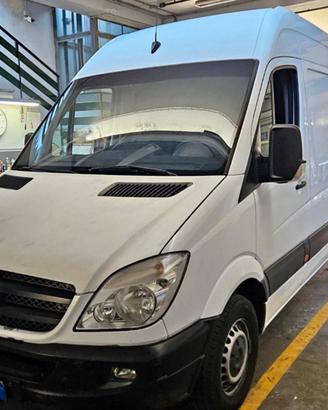 Mercedes sprinter