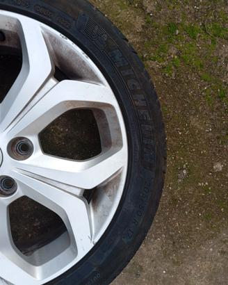 N. due copertoni Michelin primacy4 205/50R17 89V