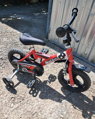 Bicicletta con rotelle 