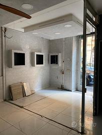 Bottega Via Giuffrida/Tribunale OttimaVisibilità