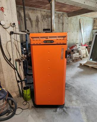 Caldaia Pellet Thermorossi 28kW + Boiler Puffer