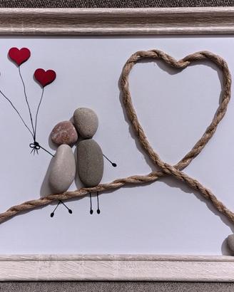 Quadretto con i sassi: "L'amore è..."