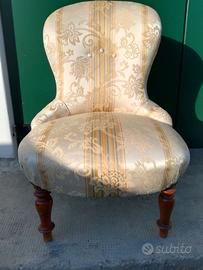 Poltroncine in stile
